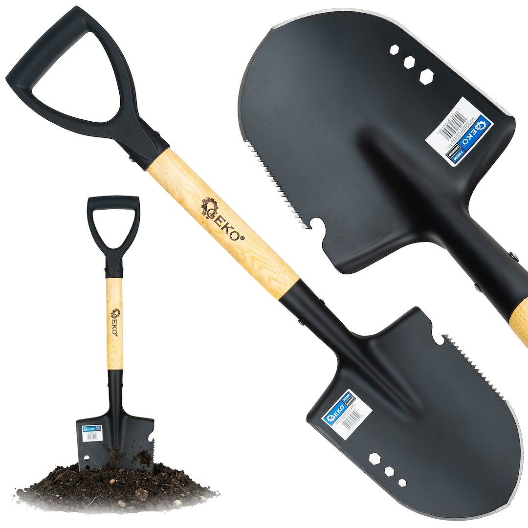 Shovel with Wooden Handle – 70cm