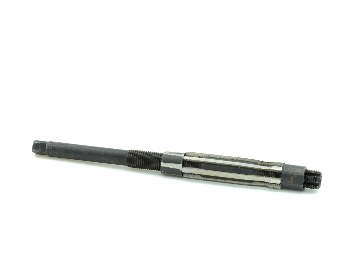 Adjustable reamer 11.75-12.75 mm