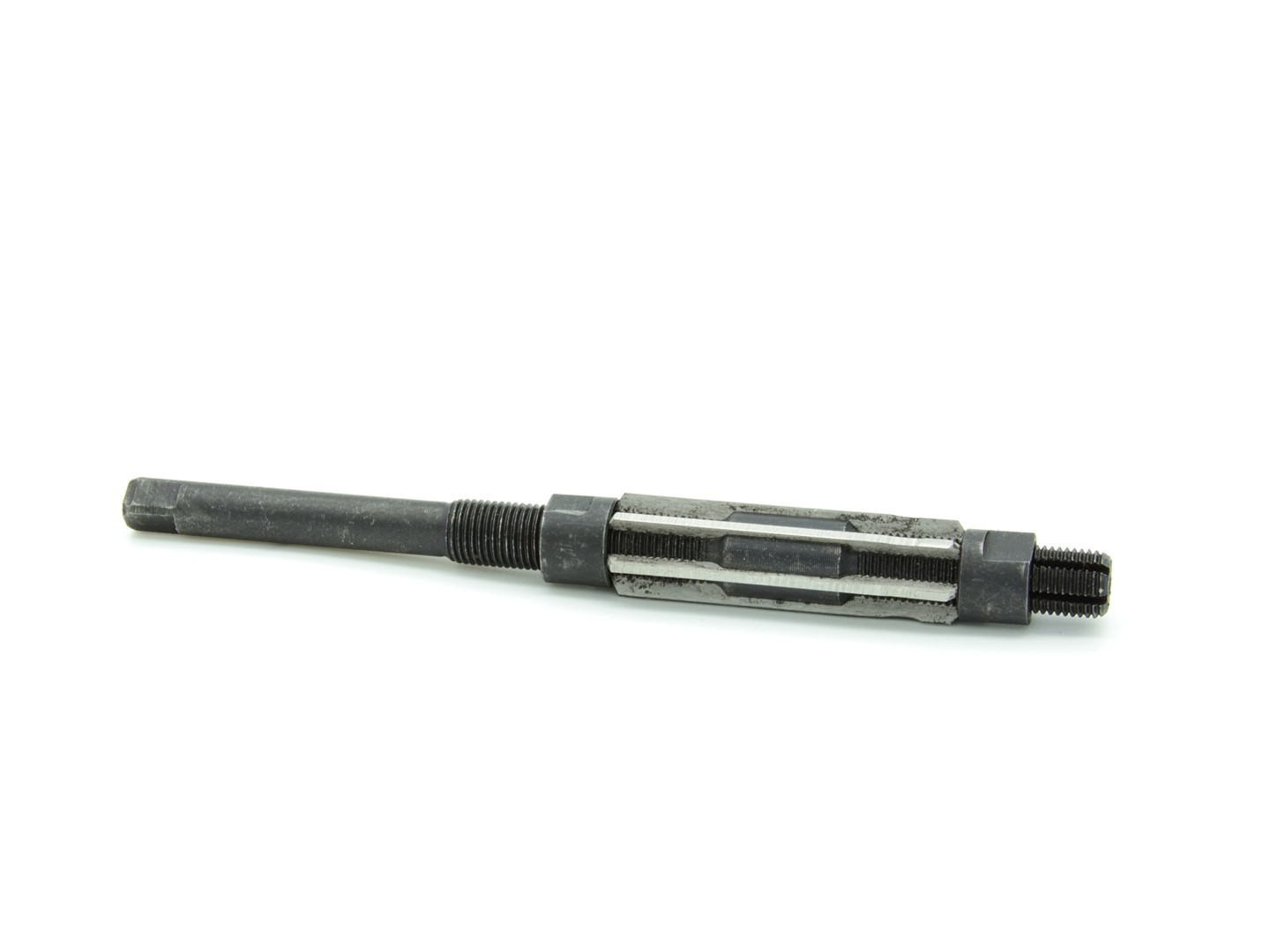 Adjustable reamer 17-19 mm